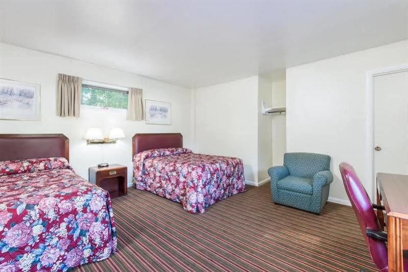 Relax Inn Brunswick Εξωτερικό φωτογραφία